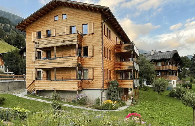 Apartment mit 2 Schlafzimmern in Tujetsch - Foto 1