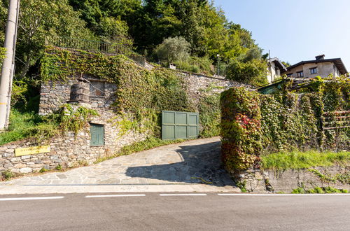 Foto 18 - Appartamento con 1 camera da letto a Gravedona ed Uniti con piscina e giardino