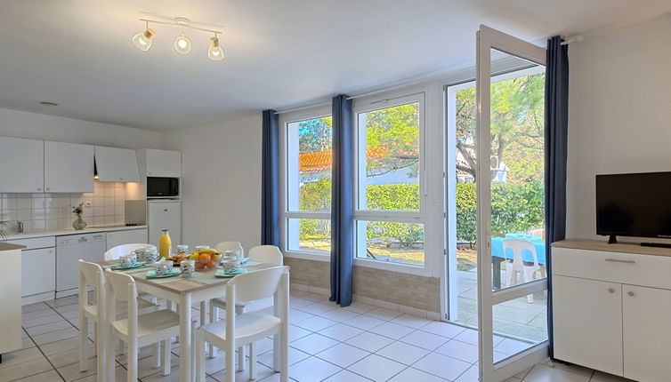 Photo 1 - Maison de 2 chambres à Saint-Hilaire-de-Riez avec piscine et vues à la mer