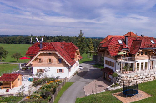 Foto 12 - Apartamento de 2 habitaciones en Großerlach con sauna y vistas a la montaña