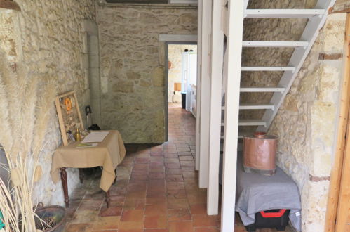 Photo 24 - 6 bedroom House in Bonneville-et-St-Avit-de-Fumadières with private pool and garden