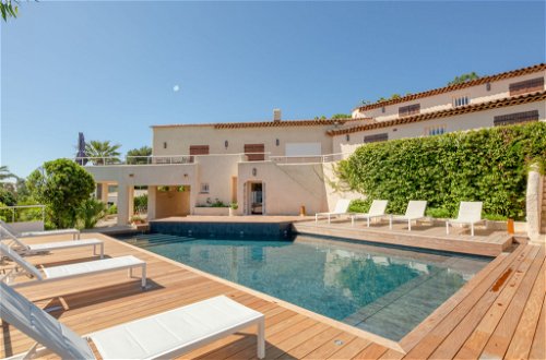 Photo 1 - Maison de 4 chambres à Fréjus avec piscine privée et vues à la mer