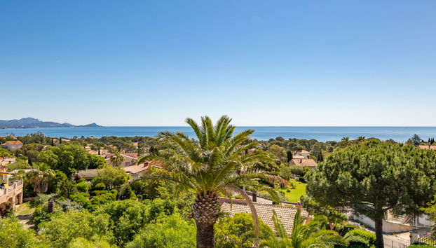 Casa de 5 quartos em Fréjus com piscina privada e jardim - Foto 5
