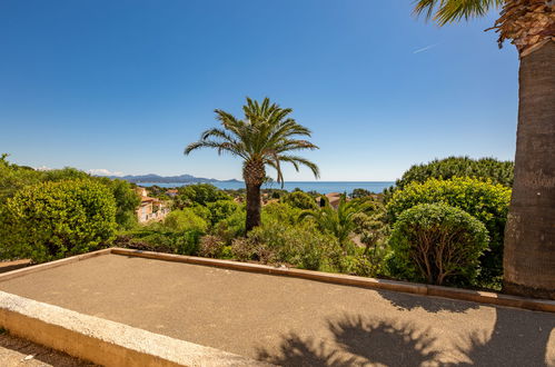 Photo 27 - Maison de 4 chambres à Fréjus avec piscine privée et vues à la mer