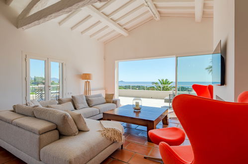 Photo 3 - Maison de 4 chambres à Fréjus avec piscine privée et vues à la mer