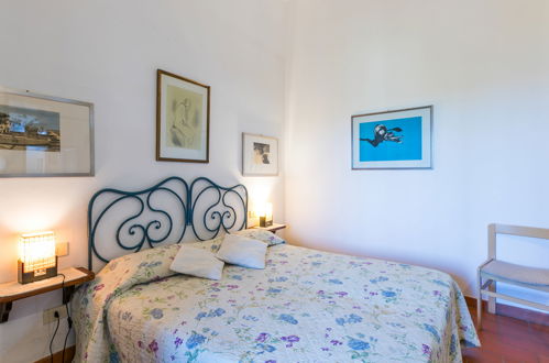 Foto 16 - Casa con 4 camere da letto a Greve in Chianti con piscina privata e giardino