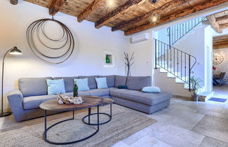 Foto 3 - Haus mit 4 Schlafzimmern in Višnjan mit privater pool und garten