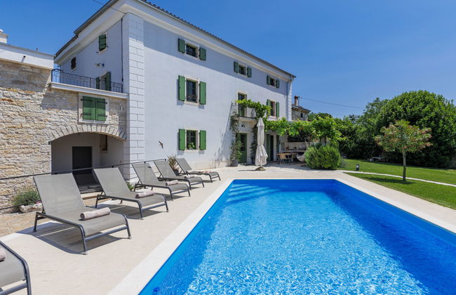 Casa de 5 quartos em Višnjan com piscina privada e jardim - Foto 1