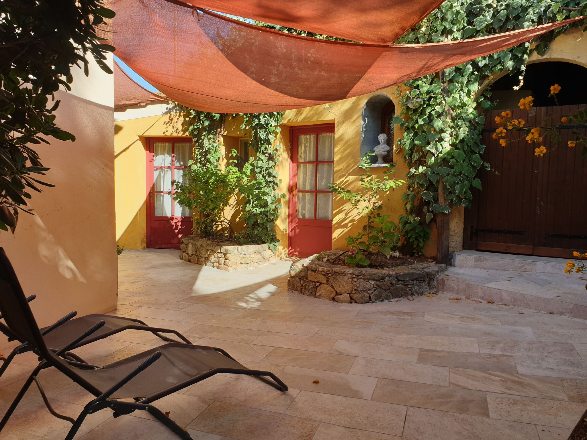 Photo 3 - Maison en Calvi avec piscine et vues à la mer