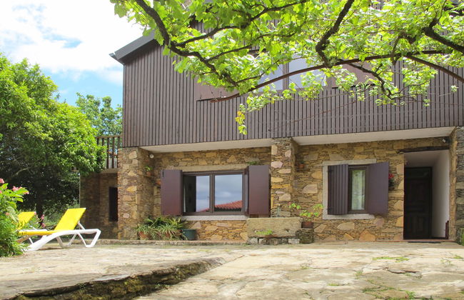 Casa de 3 quartos em Caminha com jardim e terraço - Foto 1