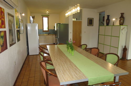 Photo 11 - 4 bedroom House in Jasenice with private pool and garden