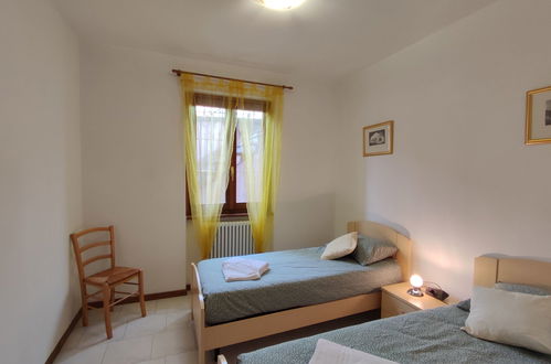 Foto 20 - Appartamento con 2 camere da letto a Stazzona