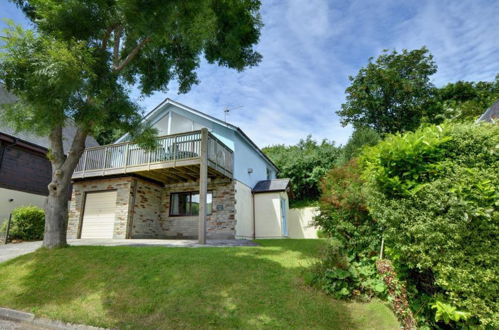 Photo 33 - 3 bedroom House in Wadebridge with garden and sea view