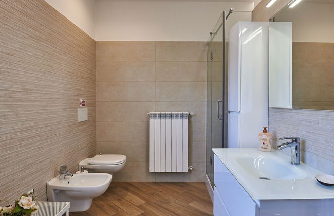 Casa de 3 quartos em Luino com jardim e terraço - Foto 26