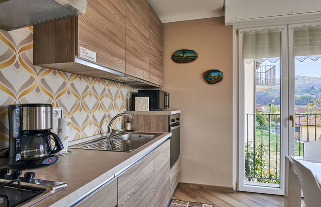 Casa de 3 quartos em Luino com jardim e terraço - Foto 8