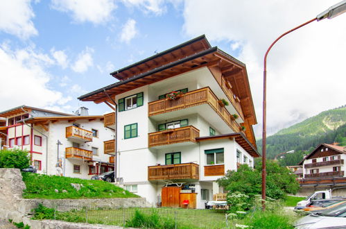 Photo 24 - Appartement de 4 chambres à Campitello di Fassa avec vues sur la montagne