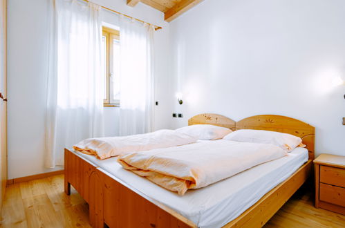 Foto 31 - Apartment mit 4 Schlafzimmern in Campitello di Fassa mit blick auf die berge