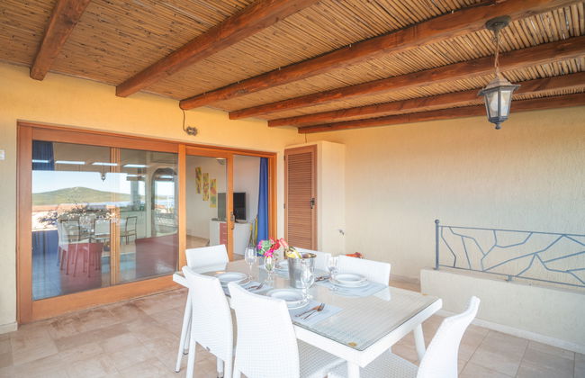 Apartamento de 3 quartos em Santa Teresa Gallura com piscina e jardim - Foto 7
