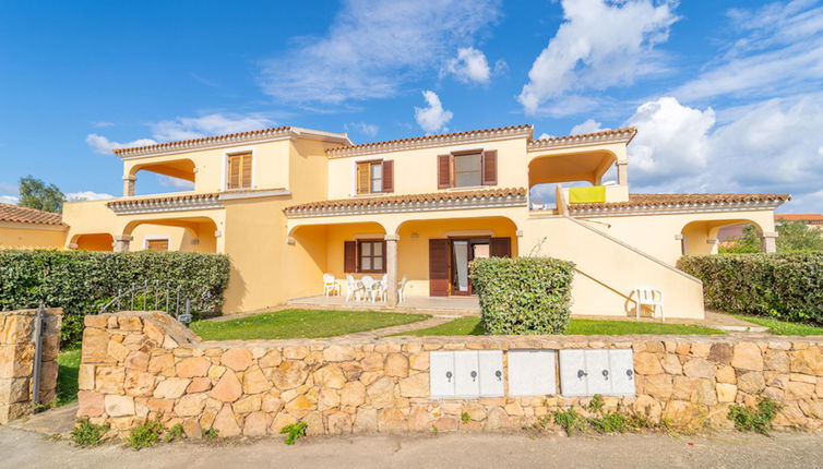 Photo 1 - Appartement de 2 chambres à San Teodoro avec terrasse et vues à la mer