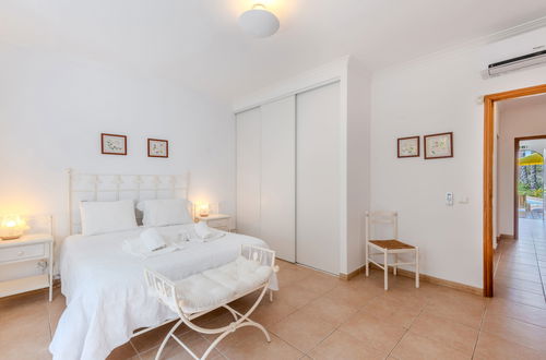 Photo 16 - 4 bedroom House in Loulé with private pool and garden
