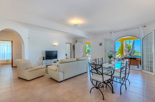 Photo 11 - 4 bedroom House in Loulé with private pool and garden