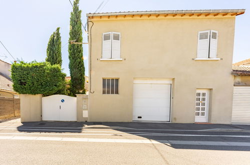 Foto 16 - Appartamento con 1 camera da letto a Châteaurenard con piscina privata e giardino