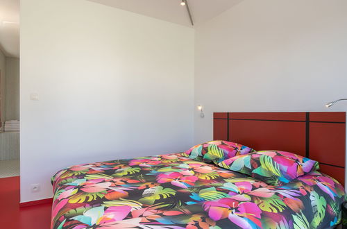 Photo 17 - 3 bedroom House in Locquirec with private pool and garden