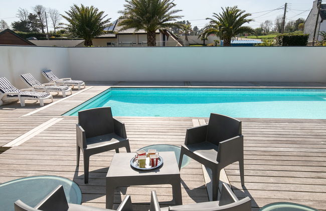 Casa de 4 quartos em Locquirec com piscina privada e jardim - Foto 32