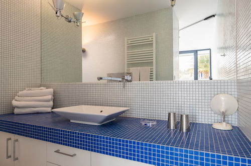 Photo 14 - 3 bedroom House in Locquirec with private pool and garden