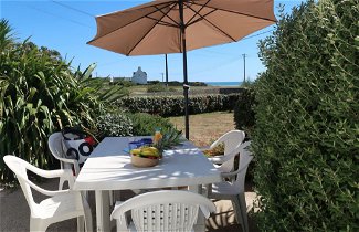 Photo 1 - 2 bedroom House in Plozévet with terrace and sea view