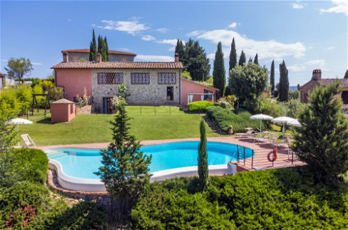 Photo 1 - Maison de 2 chambres à Certaldo avec piscine privée et jardin
