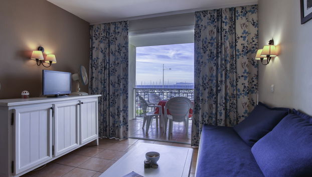 Apartamento de 3 quartos em Six-Fours-les-Plages com piscina e terraço - Foto 4