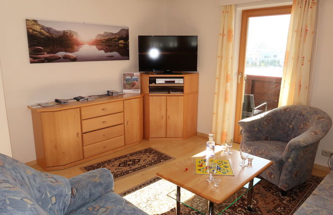 Apartamento de 3 quartos em Kirchbichl com jardim e terraço - Foto 9