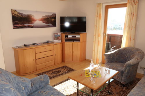 Photo 9 - 3 bedroom Apartment in Kirchbichl with garden and terrace