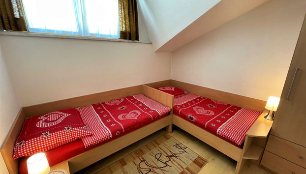 Apartamento de 3 quartos em Kirchbichl com jardim e terraço - Foto 5