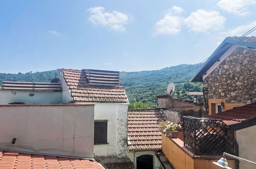 Photo 6 - 2 bedroom Apartment in Dolcedo with garden and terrace