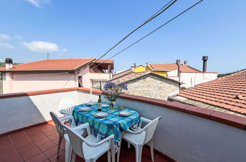 Photo 1 - 2 bedroom Apartment in Dolcedo with garden and terrace