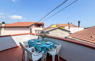 Foto 1 - Apartamento de 2 quartos em Dolcedo com jardim e terraço