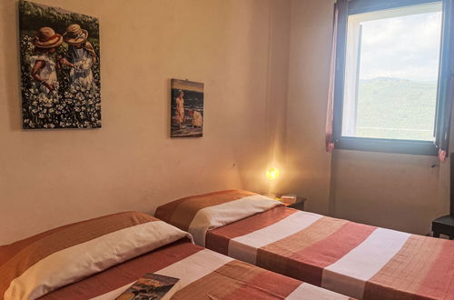 Photo 13 - 2 bedroom Apartment in Dolcedo with garden and terrace