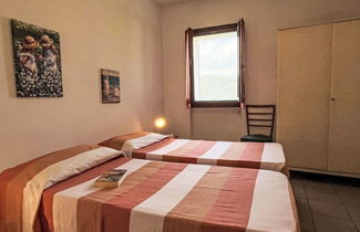 Photo 2 - 2 bedroom Apartment in Dolcedo with garden and terrace