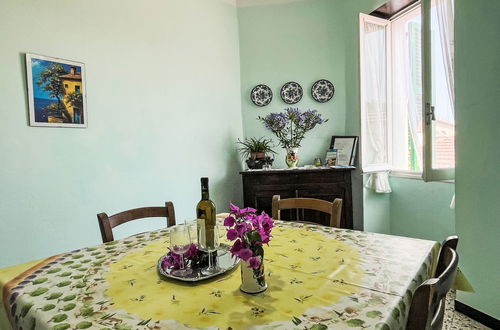 Photo 4 - 2 bedroom Apartment in Dolcedo with garden and terrace