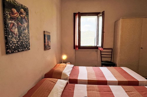 Photo 15 - 2 bedroom Apartment in Dolcedo with garden and terrace