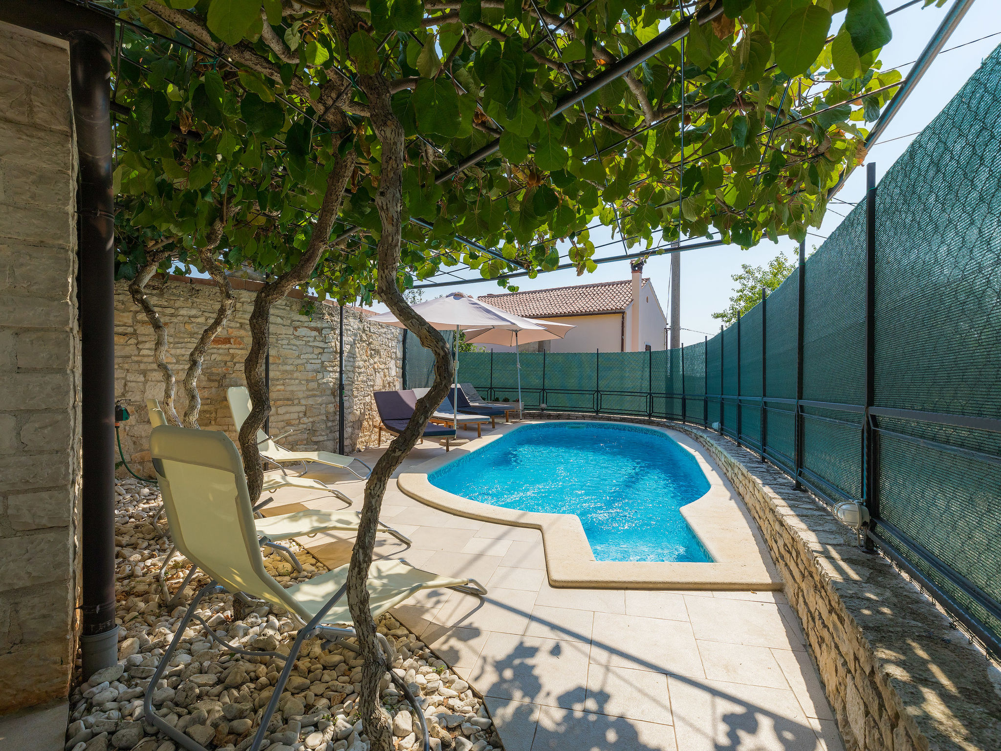 Foto 7 - Casa de 4 quartos em Marčana com piscina privada e vistas do mar