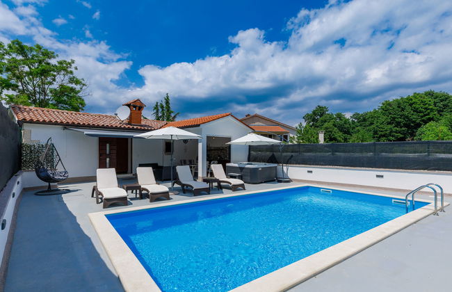 Casa de 3 quartos em Pićan com piscina privada e jardim - Foto 28