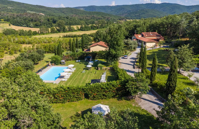 Maison de 4 chambres à Bucine avec piscine et jardin - Photo 3