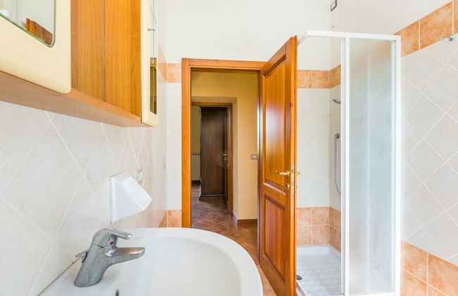 Maison de 4 chambres à Bucine avec piscine et jardin - Photo 33