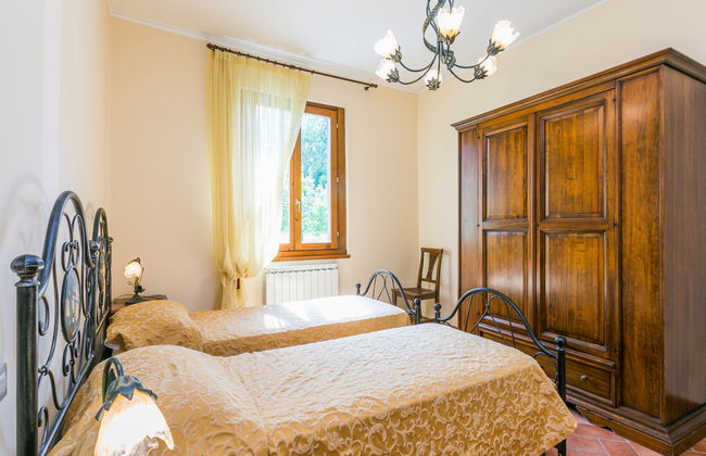 Maison de 4 chambres à Bucine avec piscine et jardin - Photo 45