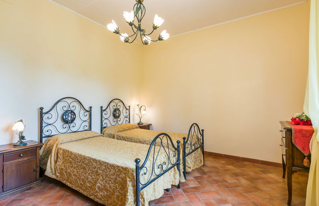 Maison de 4 chambres à Bucine avec piscine et jardin - Photo 36