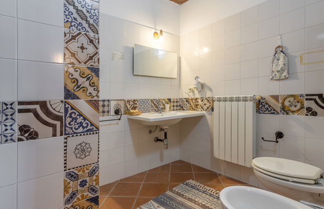 Casa de 5 quartos em Buseto Palizzolo com piscina privada e jardim - Foto 16