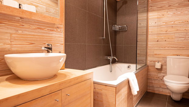 Apartment mit 3 Schlafzimmern in Sankt Moritz mit garten - Foto 4